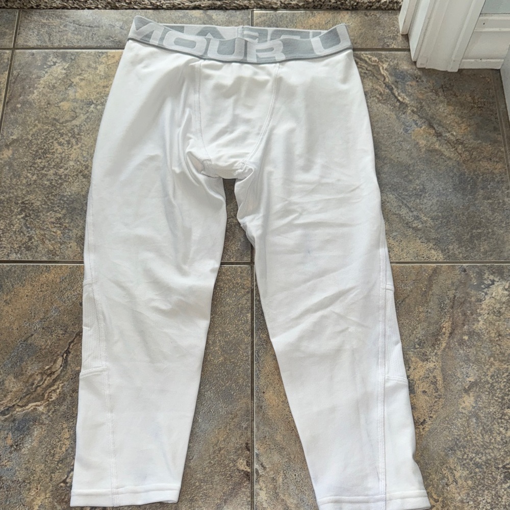Under Armor Youth White Compression calf-length leggings
